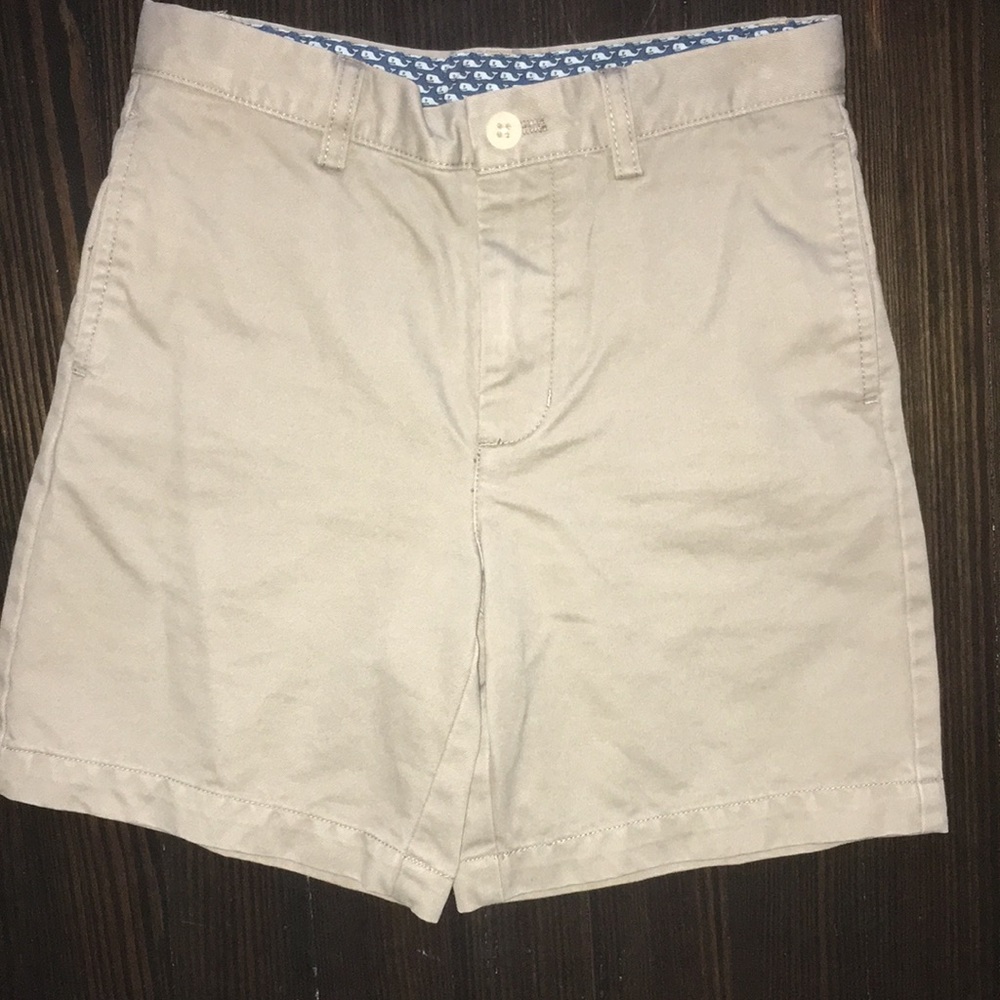 Vineyard vines shorts